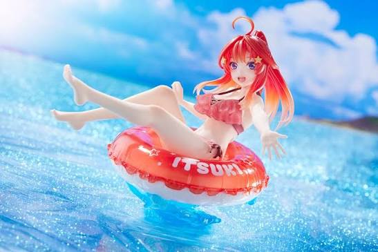 Itsuki Aqua Float Girls